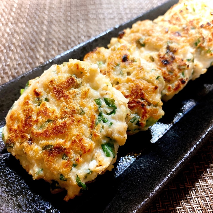 豆腐でふわふわ♪大葉かおる鶏つくねバーグ